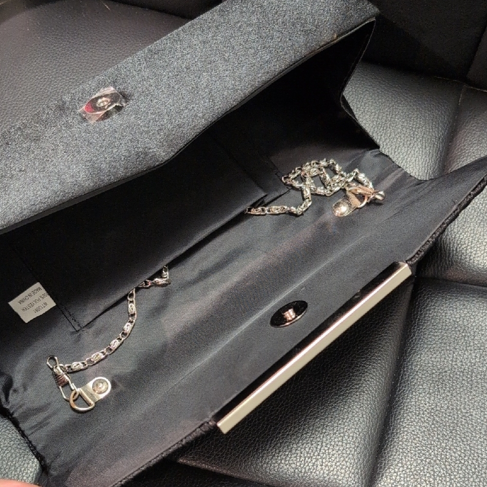 *2/$20 Closet Clearout* Elegant Black Pleated Clutch - Picture 6 of 6